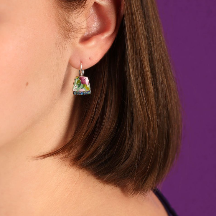 Taratata French Earrings // Ciboulette // Lever back floral