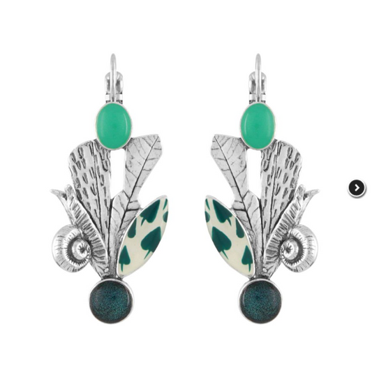 Taratata French Earrings // Green // Lever back leaf and snail drops